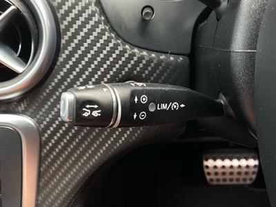 2015 Mercedes-Benz A180 - Thumbnail