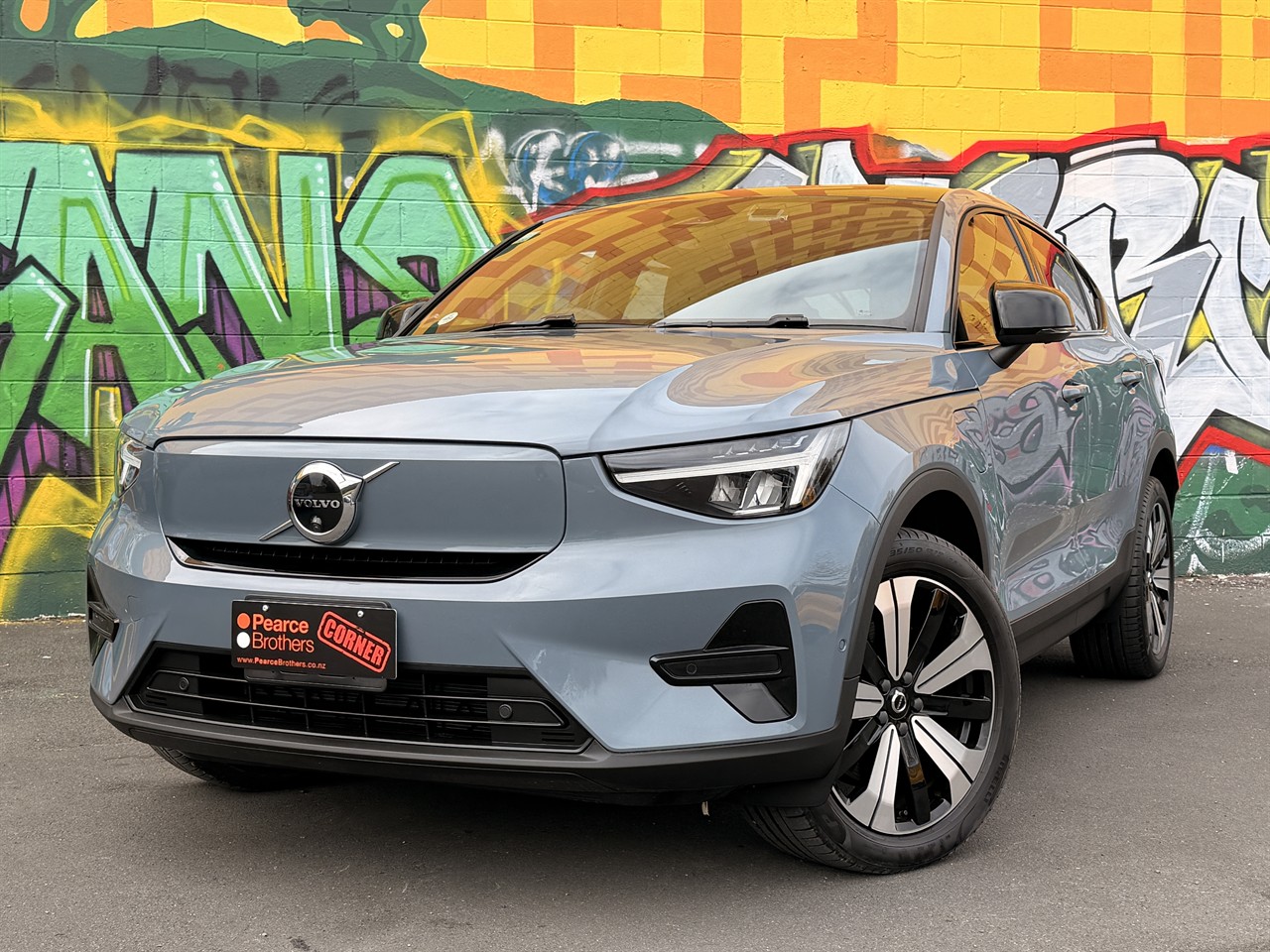 2023 Volvo C40