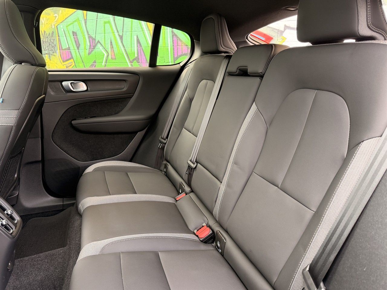 2023 Volvo C40