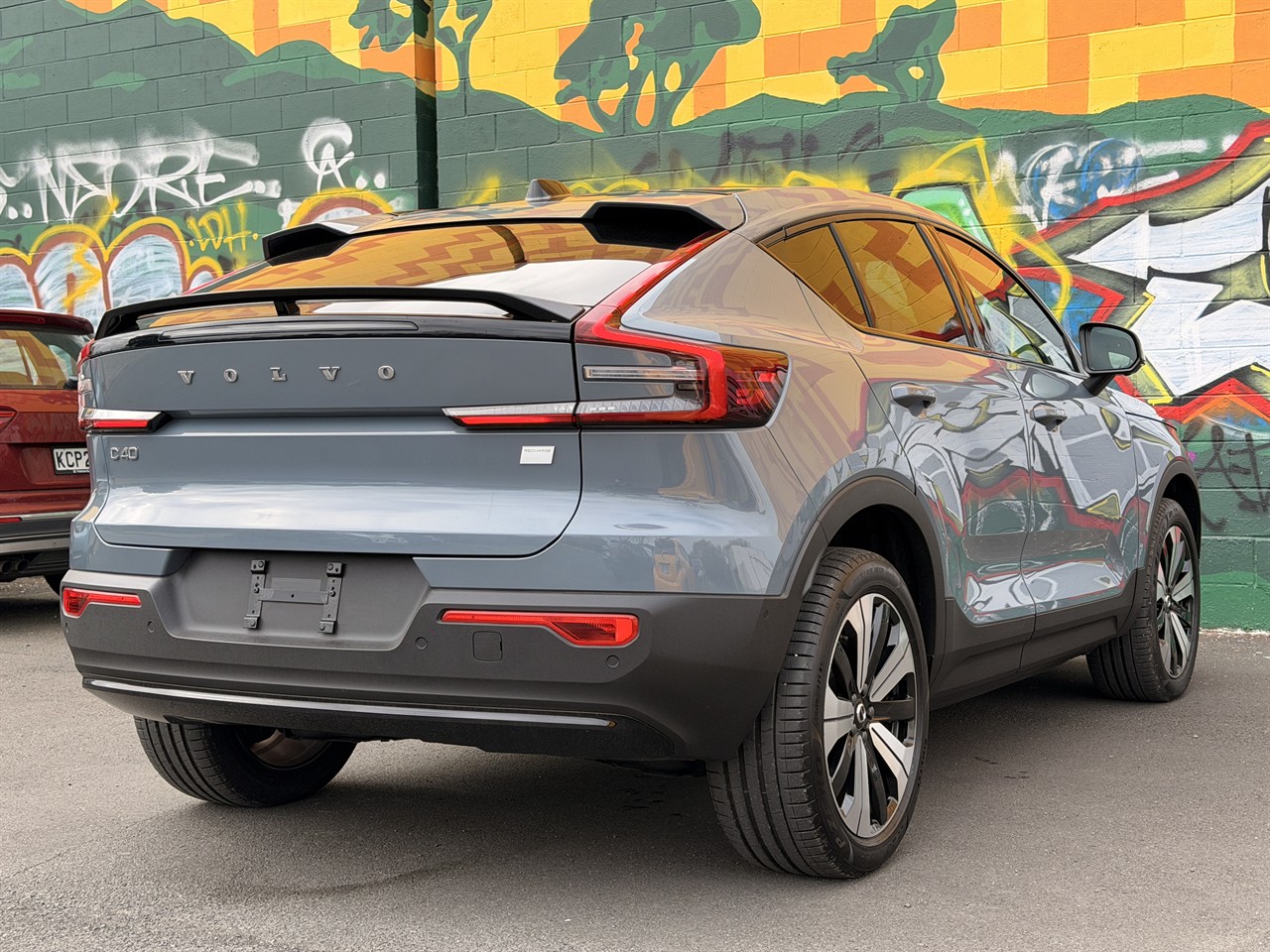 2023 Volvo C40