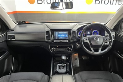 2020 Ssangyong REXTON - Thumbnail