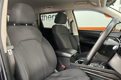 2020 Ssangyong REXTON - Thumbnail