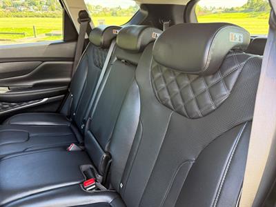 2023 Hyundai SANTA FE - Thumbnail