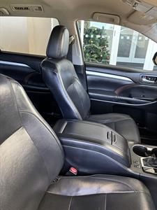 2015 Toyota Highlander - Thumbnail