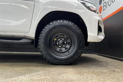 2019 Toyota Hilux - Thumbnail