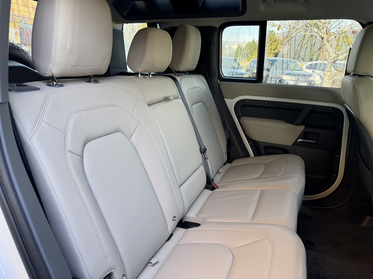 2023 Land Rover Defender