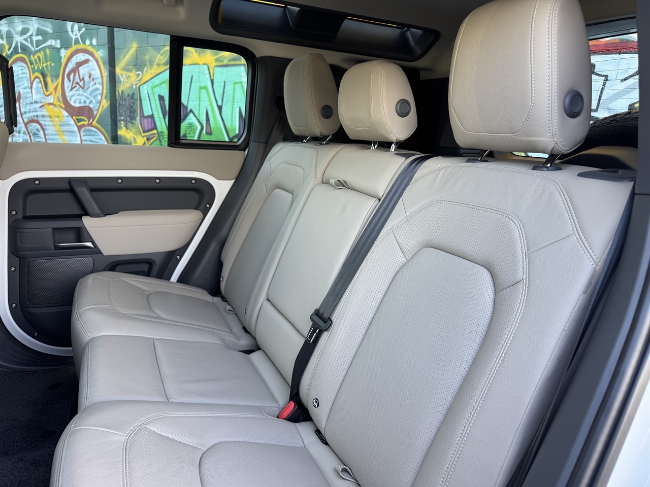 2023 Land Rover Defender