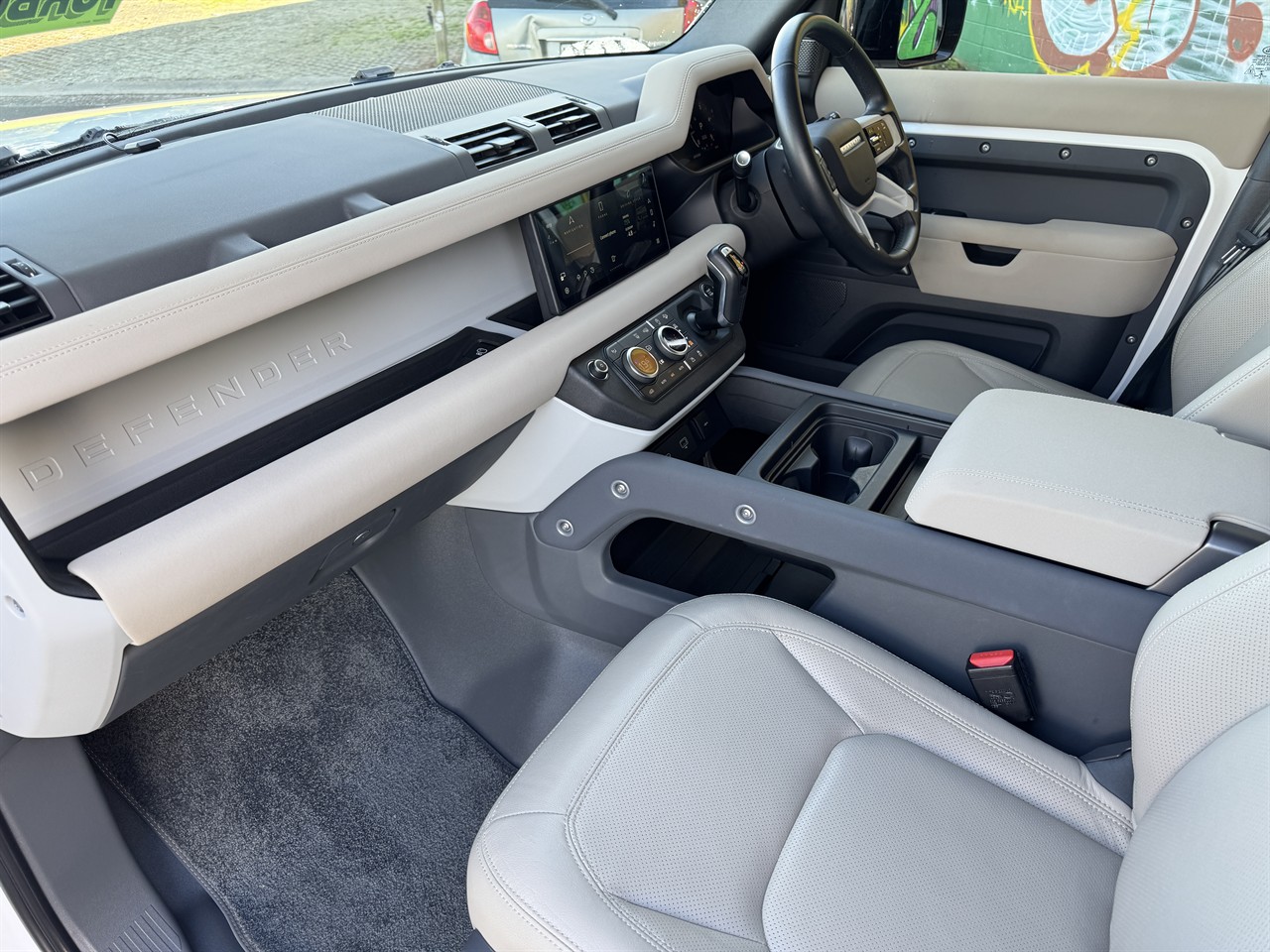 2023 Land Rover Defender