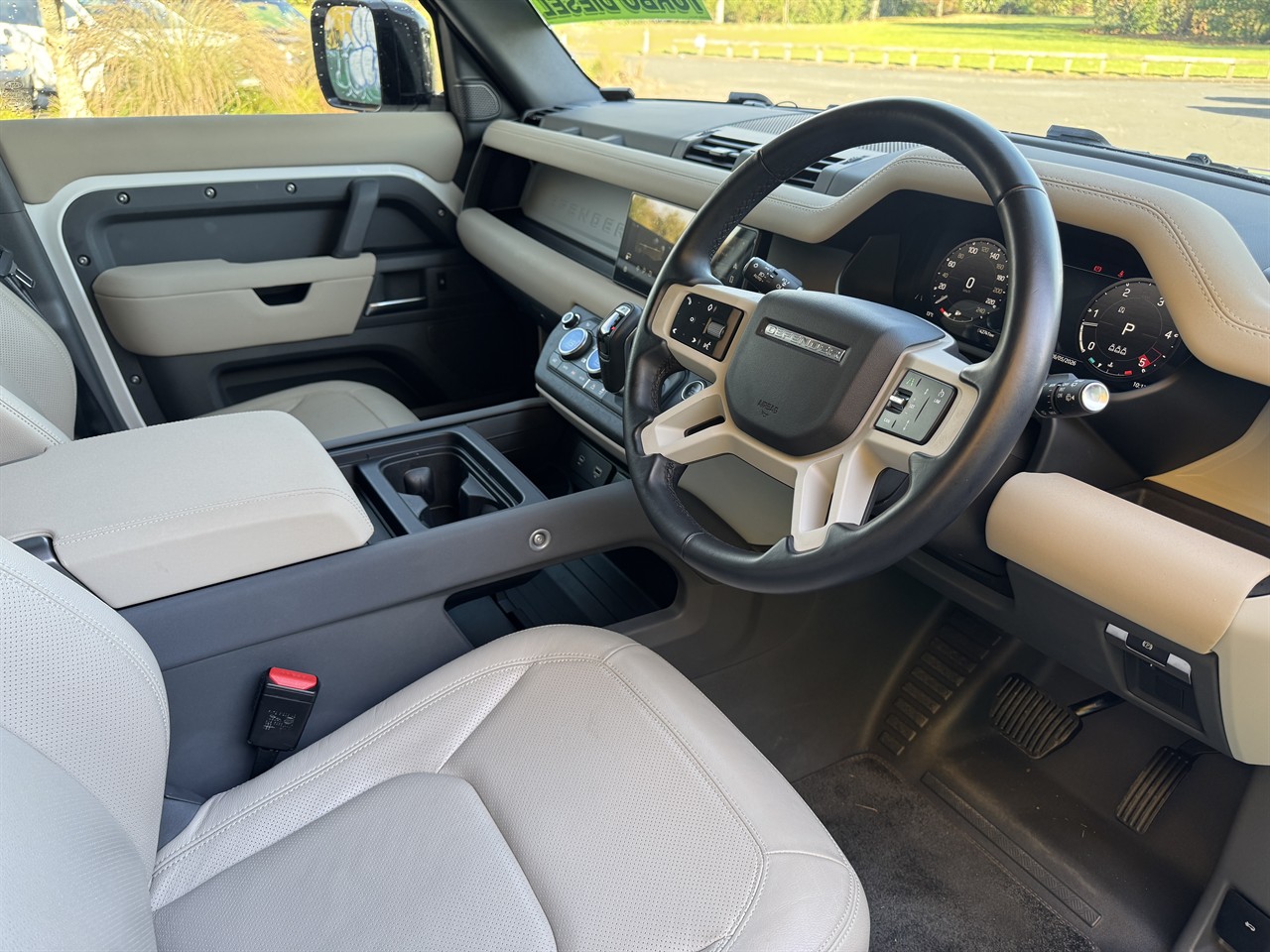 2023 Land Rover Defender