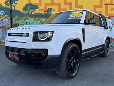 2023 Land Rover Defender - Thumbnail