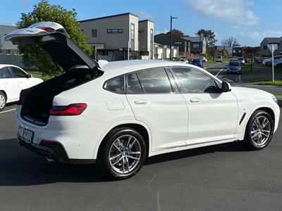 2019 BMW X4 - Thumbnail