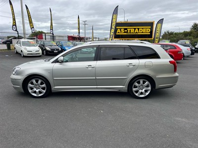 2004 Toyota AVENSIS - Thumbnail