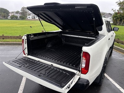 2019 Mercedes-Benz X-Class - Thumbnail
