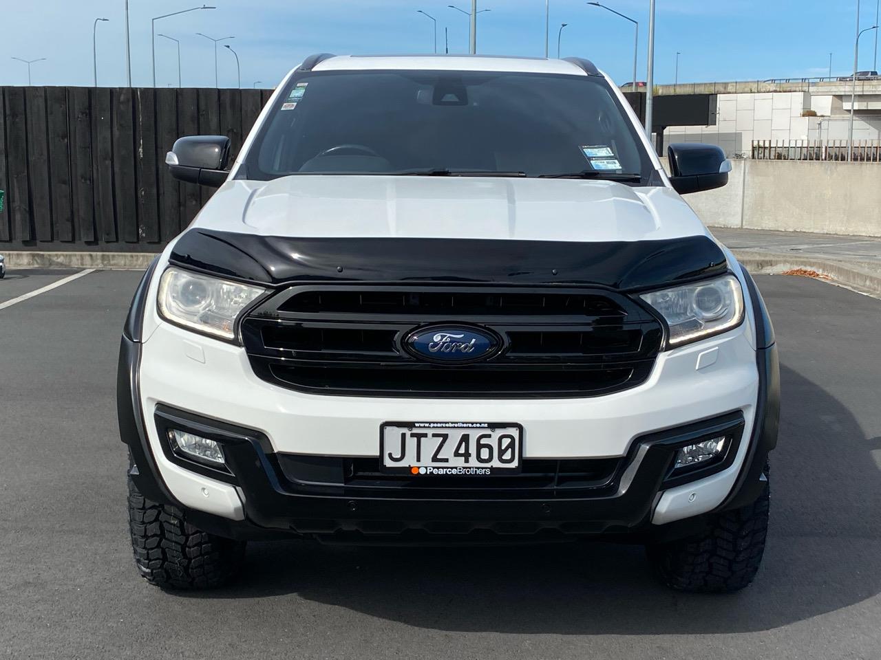 2016 Ford Everest