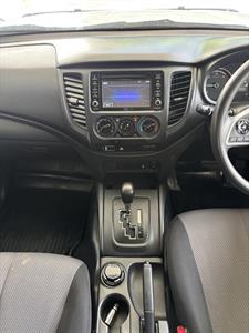 2020 Mitsubishi Triton - Thumbnail