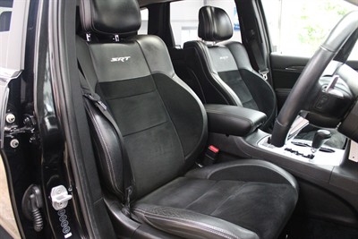2013 Jeep Grand Cherokee - Thumbnail