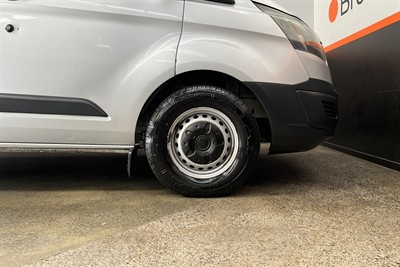 2013 Ford transit - Thumbnail