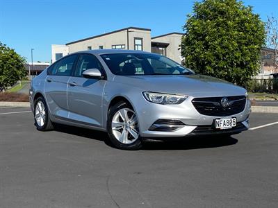 2020 Holden Commodore - Thumbnail