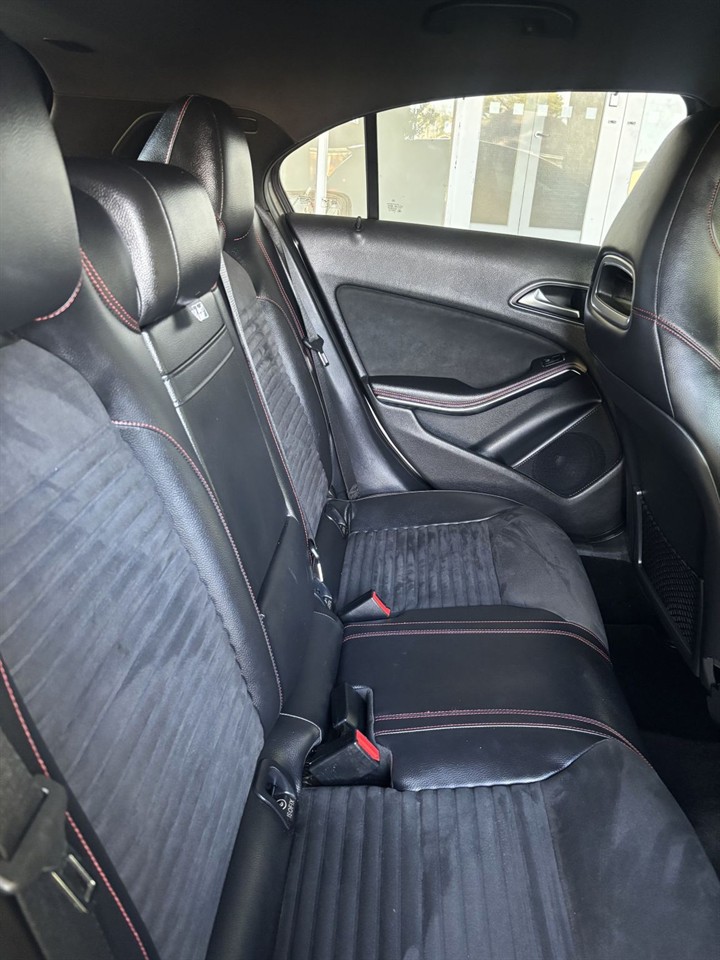 2013 Mercedes-Benz A 200