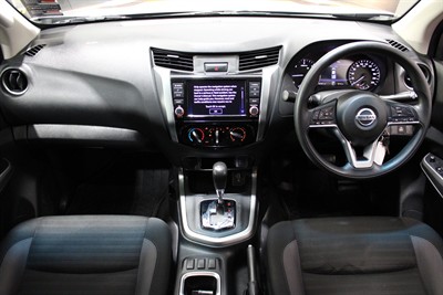 2022 Nissan Navara - Thumbnail