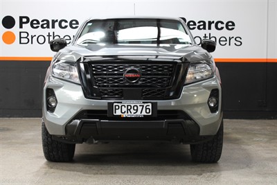 2022 Nissan Navara - Thumbnail