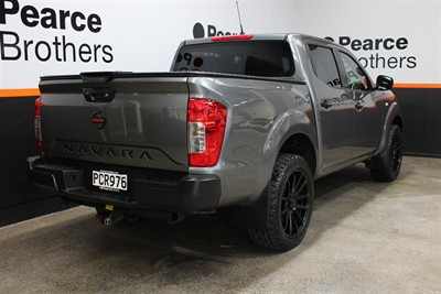 2022 Nissan Navara - Thumbnail