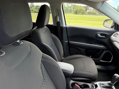 2018 Jeep Compass - Thumbnail