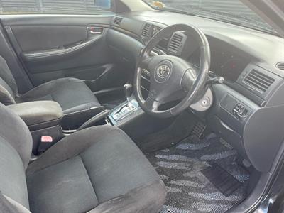 2005 Toyota Corolla - Thumbnail