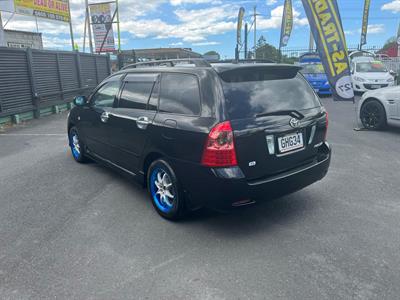 2005 Toyota Corolla - Thumbnail