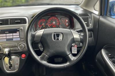 2004 Honda Stream - Thumbnail