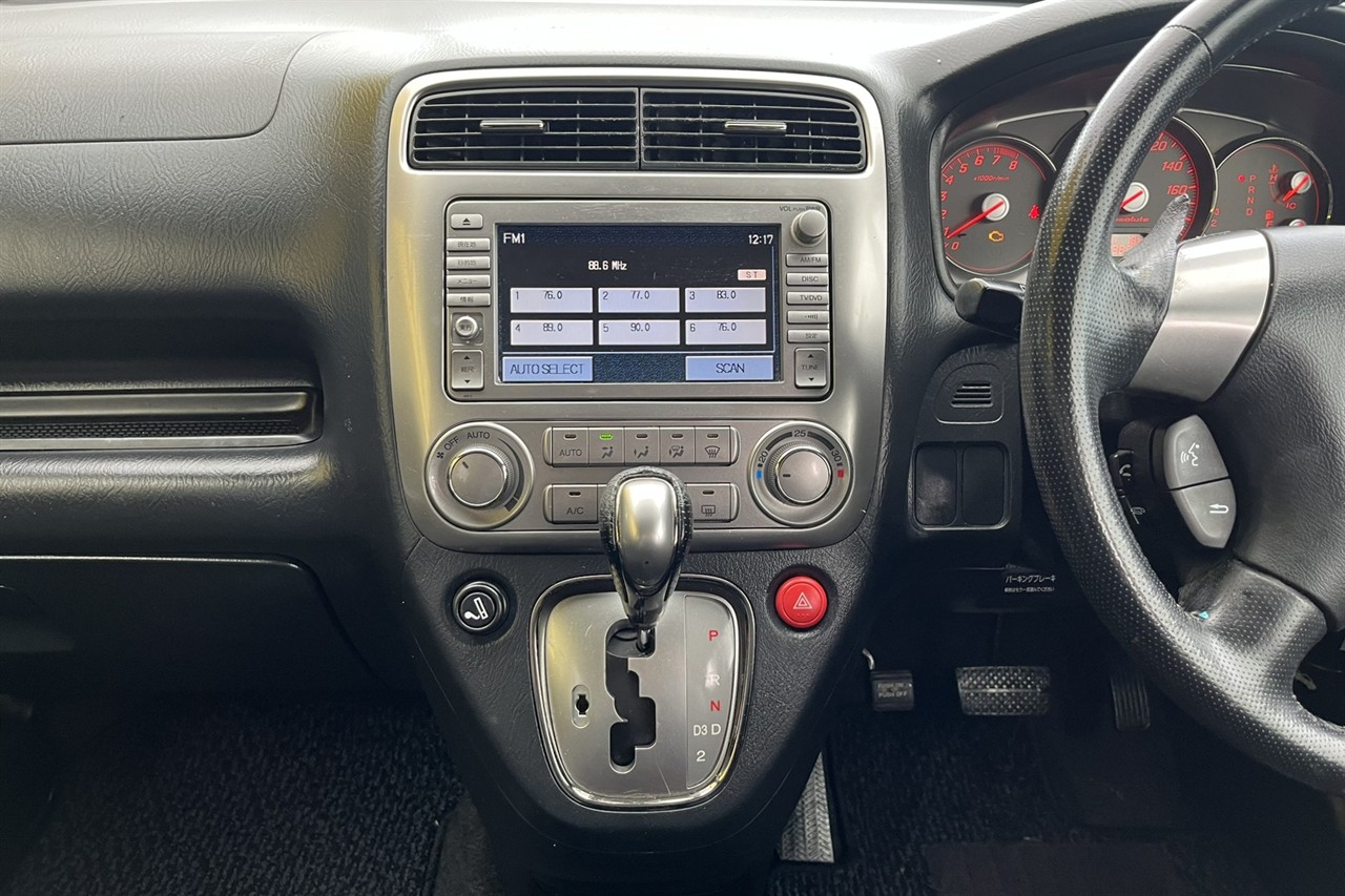 2004 Honda Stream