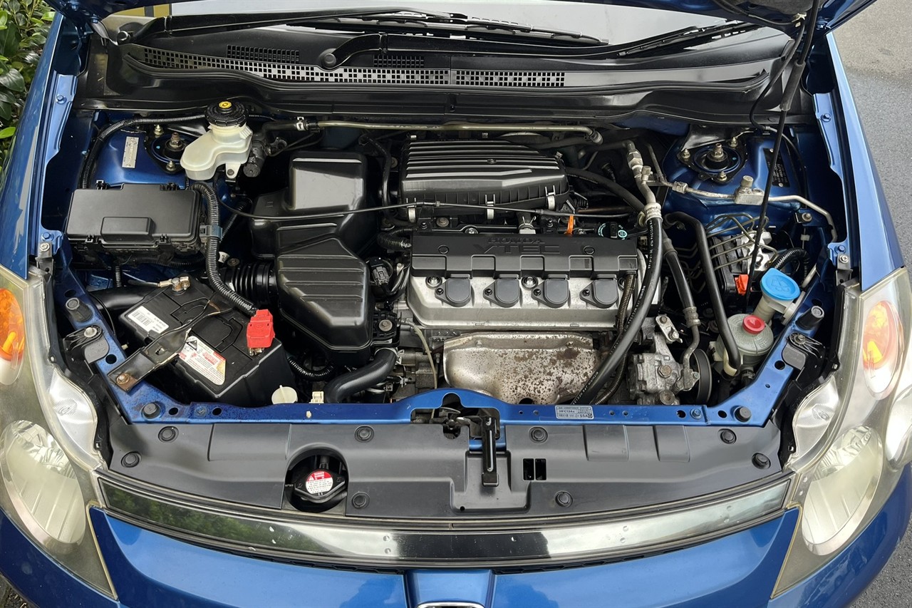 2004 Honda Stream