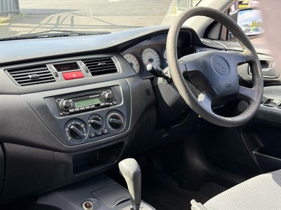 2009 Mitsubishi Lancer - Thumbnail