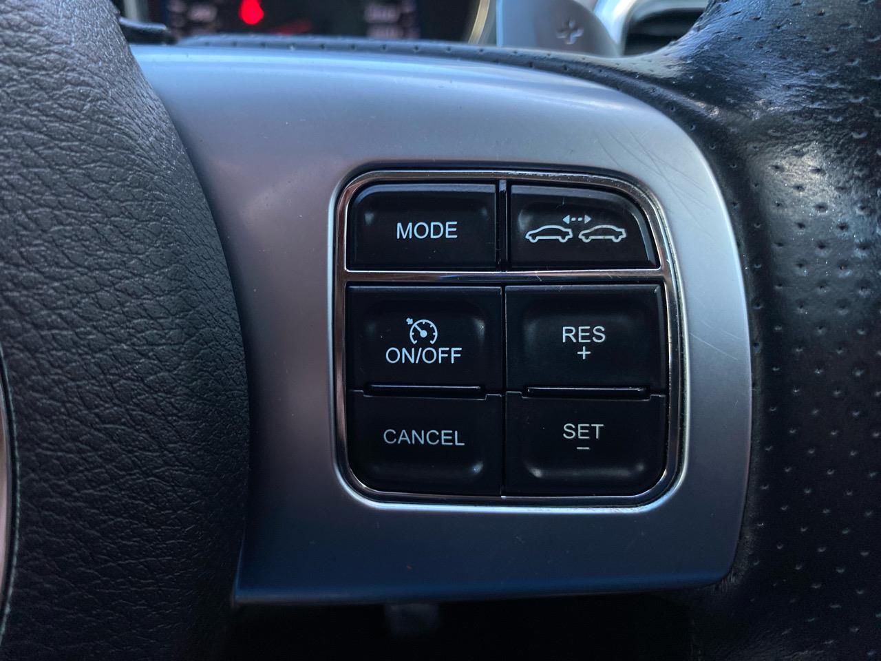 2013 Jeep GRAND CHEROKEE