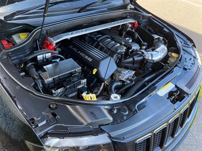 2013 Jeep GRAND CHEROKEE - Thumbnail