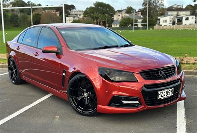 2015 Holden Commodore - Thumbnail