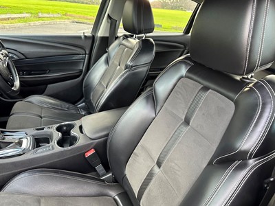 2015 Holden Commodore - Thumbnail