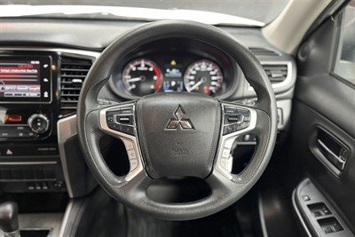 2021 Mitsubishi Triton - Thumbnail