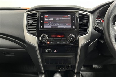 2021 Mitsubishi Triton - Thumbnail