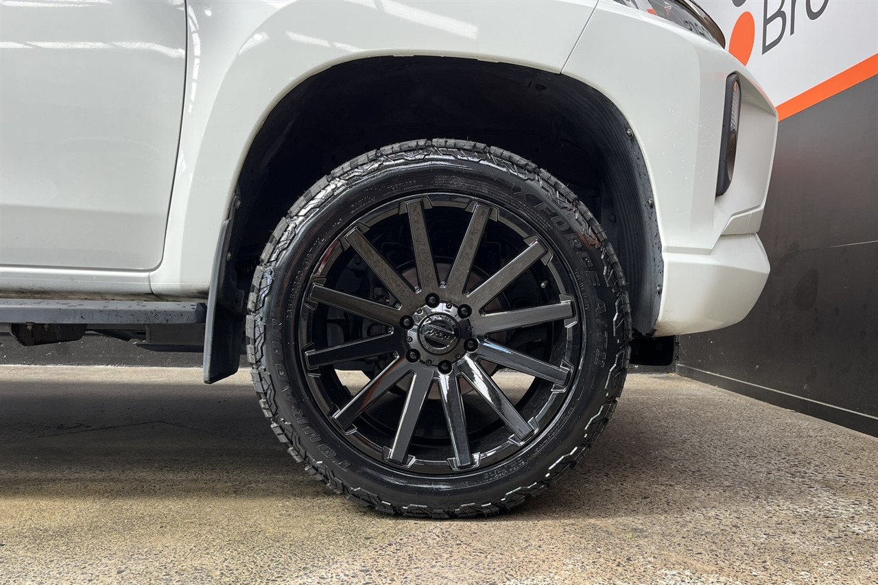 2021 Mitsubishi Triton