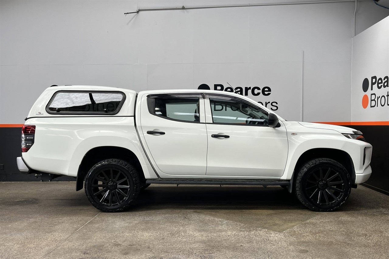 2021 Mitsubishi Triton