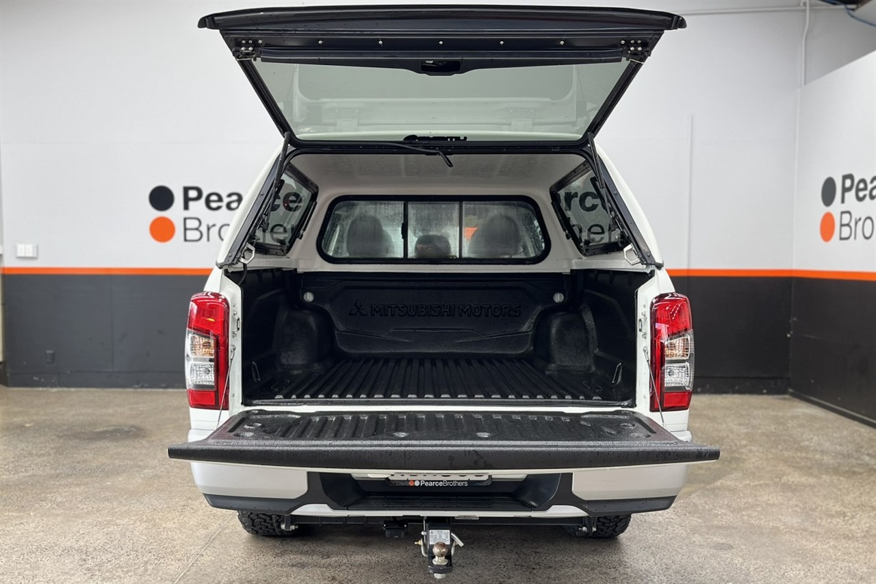 2021 Mitsubishi Triton