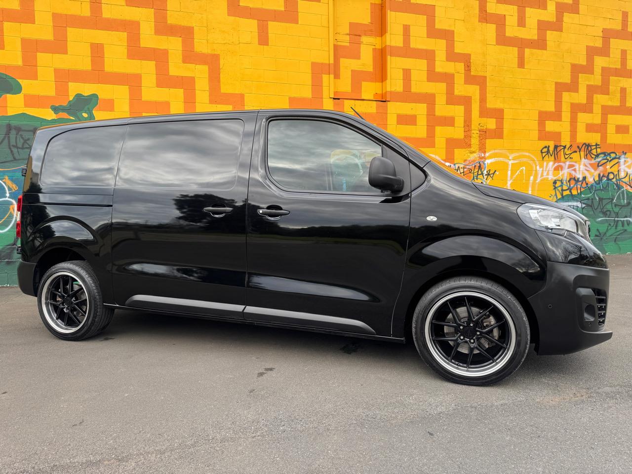 2021 Peugeot Expert