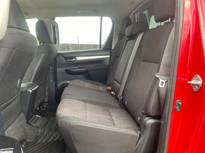 2017 Toyota Hilux - Thumbnail