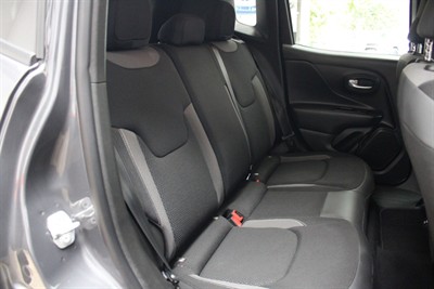 2023 Jeep Renegade - Thumbnail