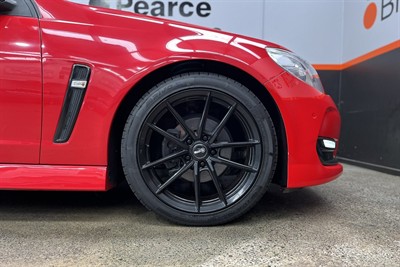 2016 Holden Commodore - Thumbnail