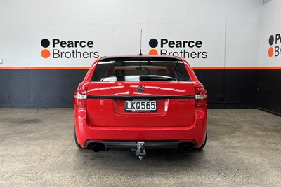 2016 Holden Commodore - Thumbnail