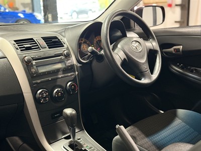 2009 Toyota Corolla - Thumbnail