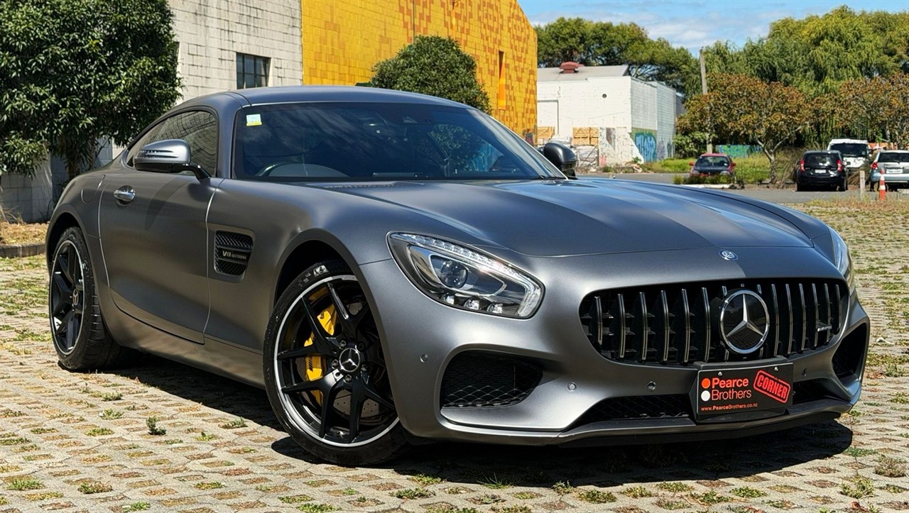 2015 Mercedes-Benz GT