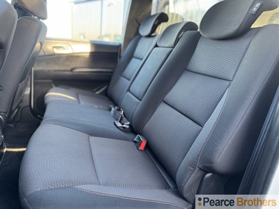2017 Ssangyong Actyon - Thumbnail